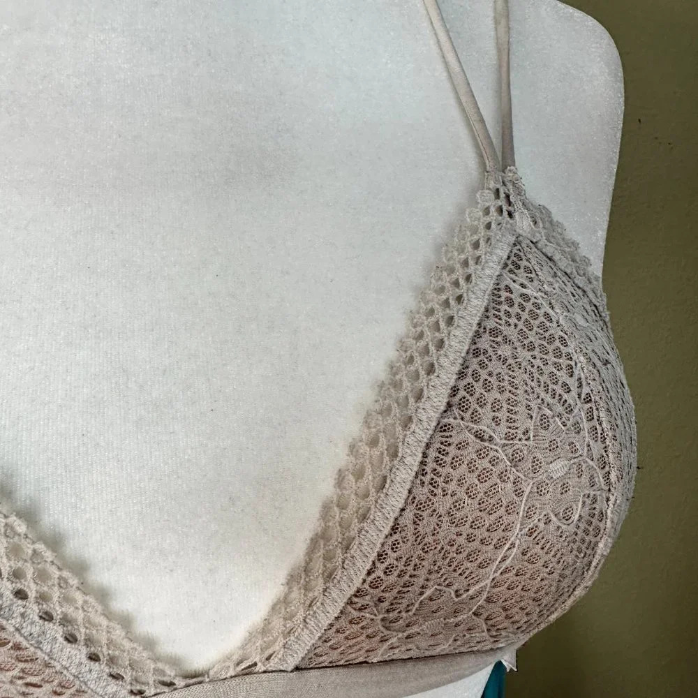 Set of 2 VICTORIA'S SECRET Strappy Lace Bra Bralette - XS - Picture 4 of 11